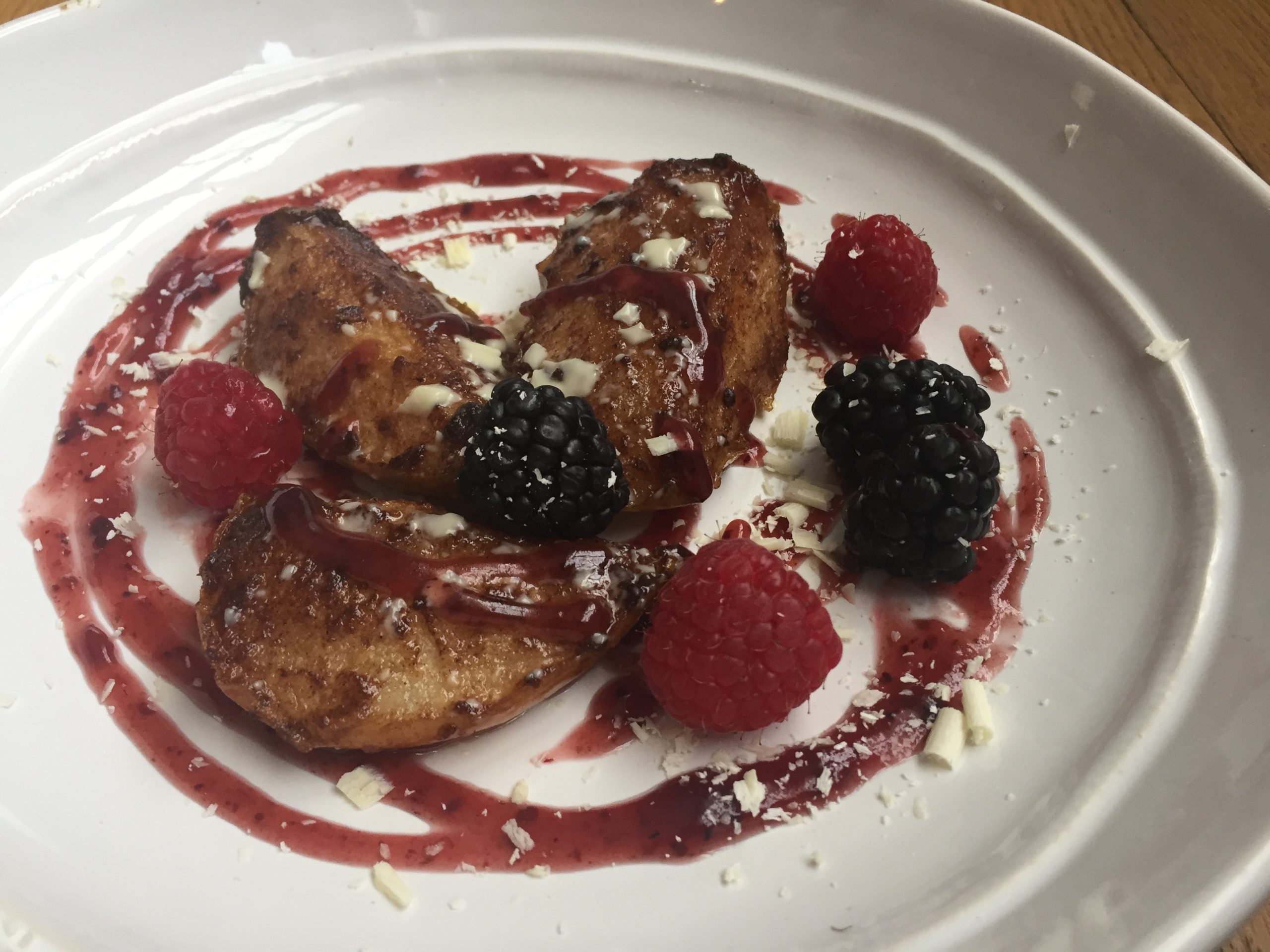 Roasted pears with raspberry sauce - A Natural Chef